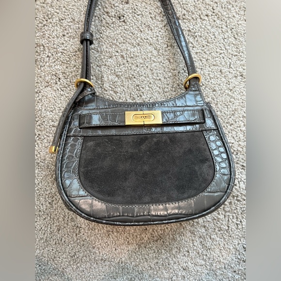 Tory Burch Saddle Bag (Lee Radziwill Embossed Small) Croc print - Picture 7 of 13